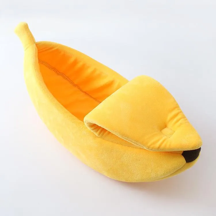 Creative Banana House Warm Pet