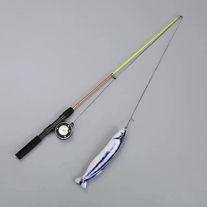 Retractable Feather Wand Cat Toy - Telescopic Fishing Rod Design