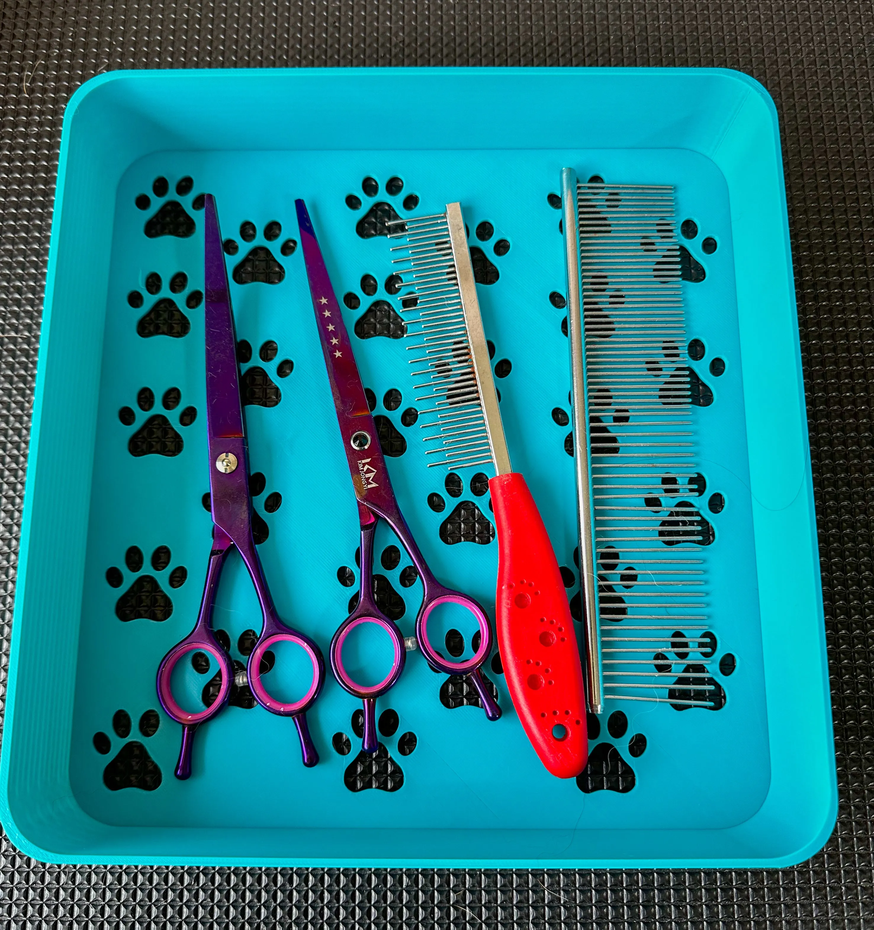 The Havanese - Lay Flat Dog Grooming Comb, Scissor and Accessories Holder